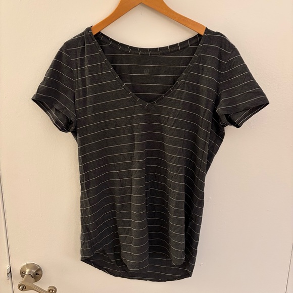 lululemon athletica Tops - Lululemon Love Tee V-neck
